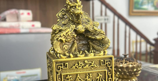 CỬU LONG KIM ẤN